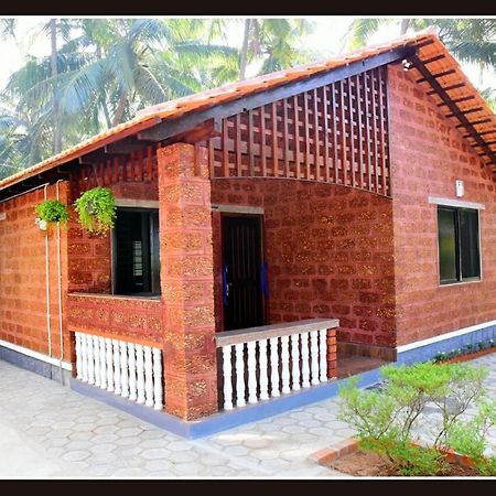 Tiny Waves Villa อูดุปปี ภายนอก รูปภาพ